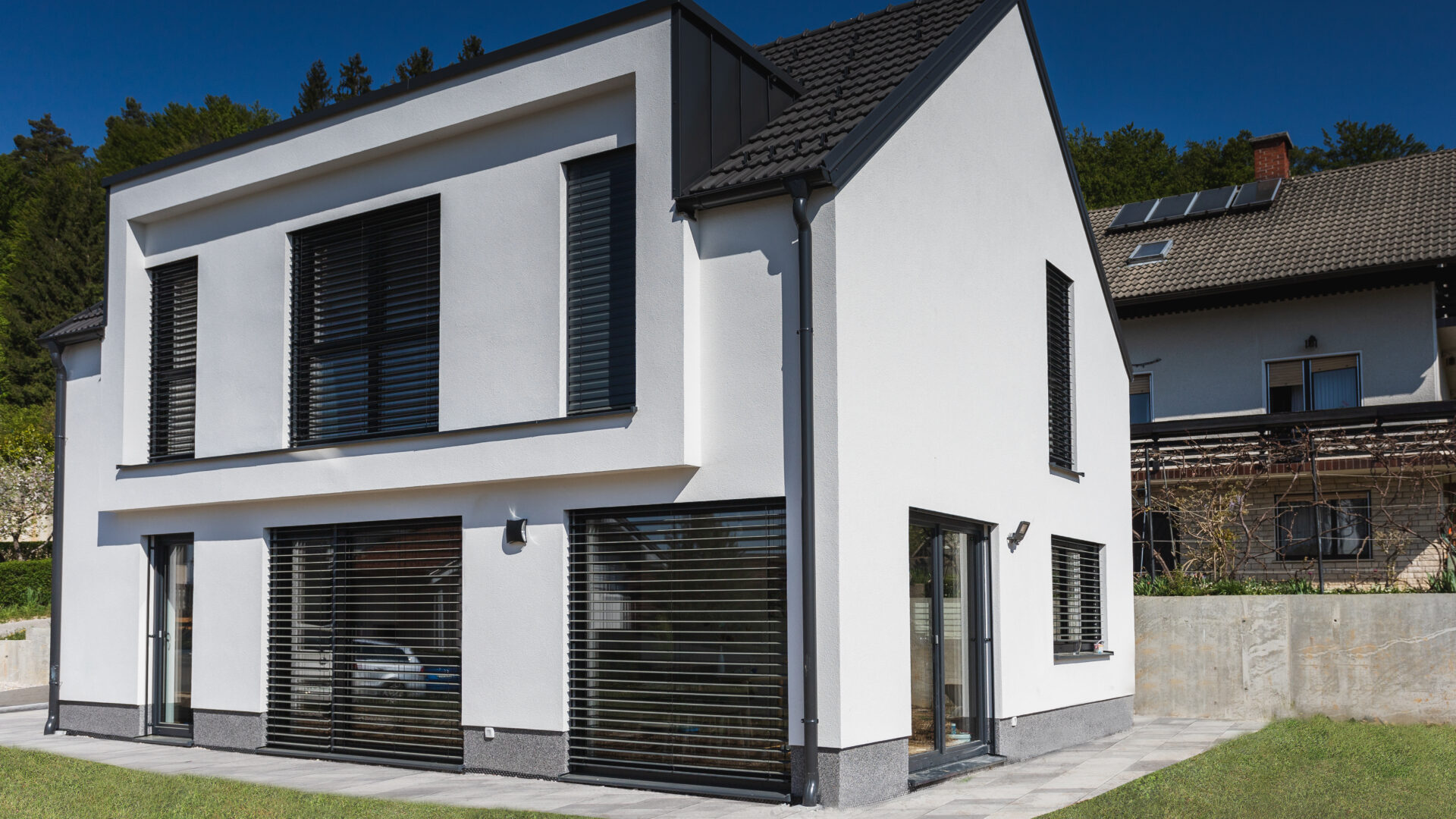 montazne-hise-rihter-vodice 1