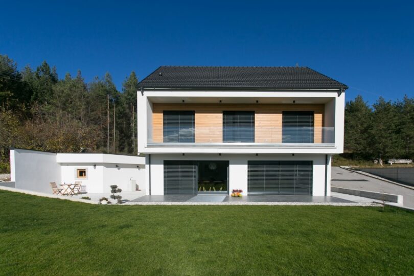 rihter-montazne-hise-cerknica1